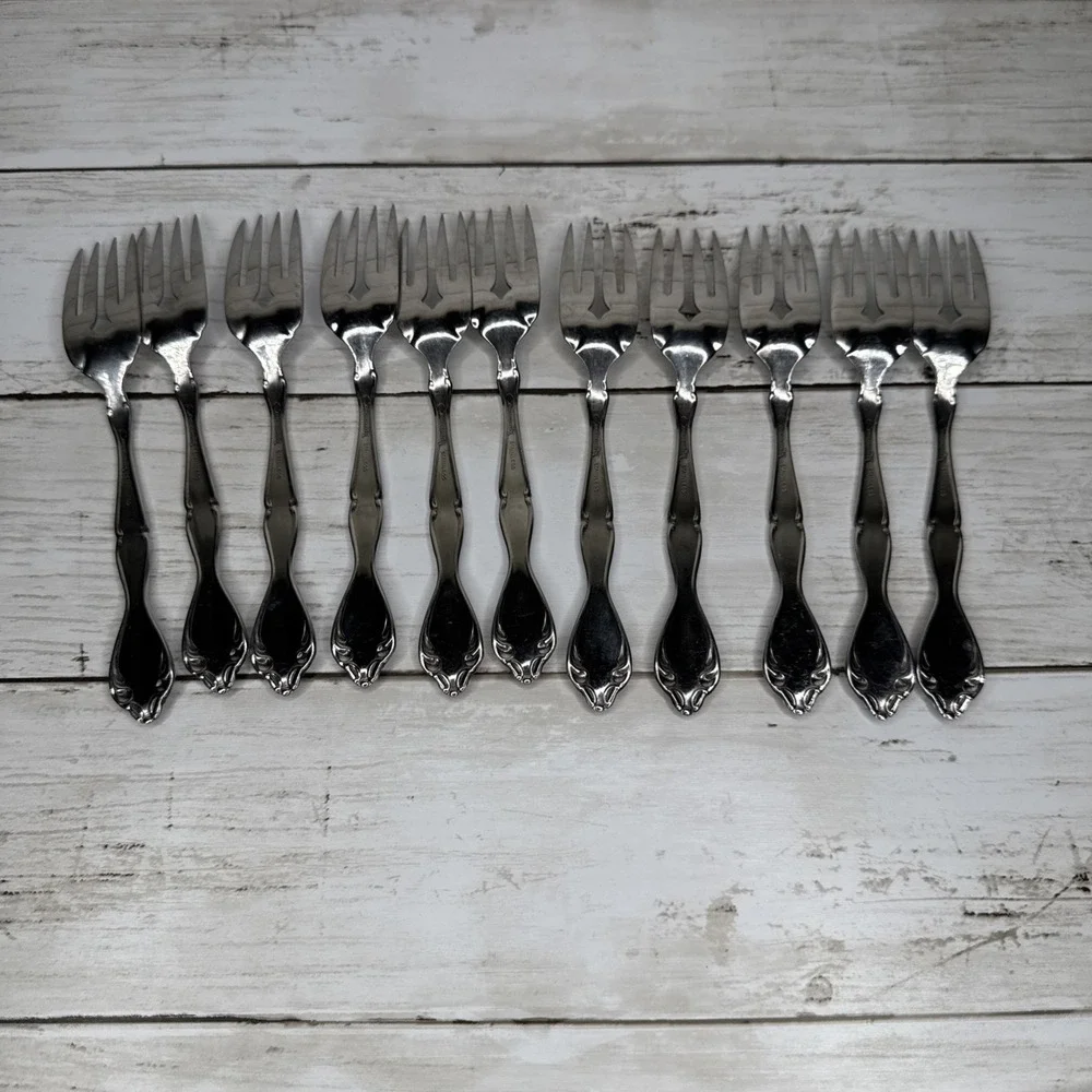 Oneida Community Cantata Stainless Glossy Flatware Silverware Forks Lot Of 11